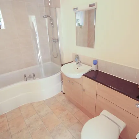 Holiday home Fieldside